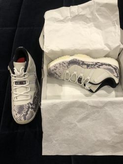 Jordan 11 Retro Low Snake Light Bone