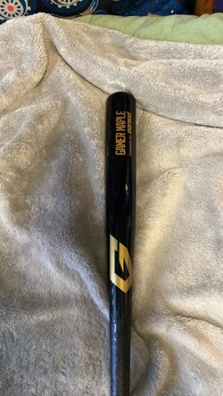 Wooden baseball bat