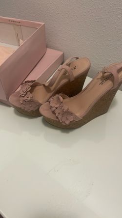 Blush Wedges
