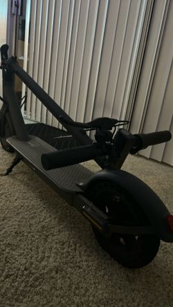 NAVIC E-SCOOTER