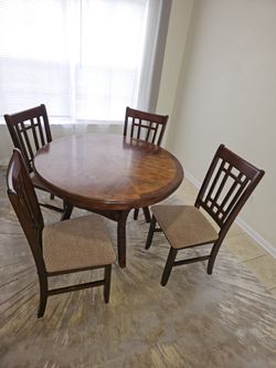 Round Dining Table