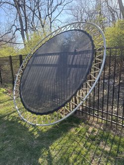 Trampoline