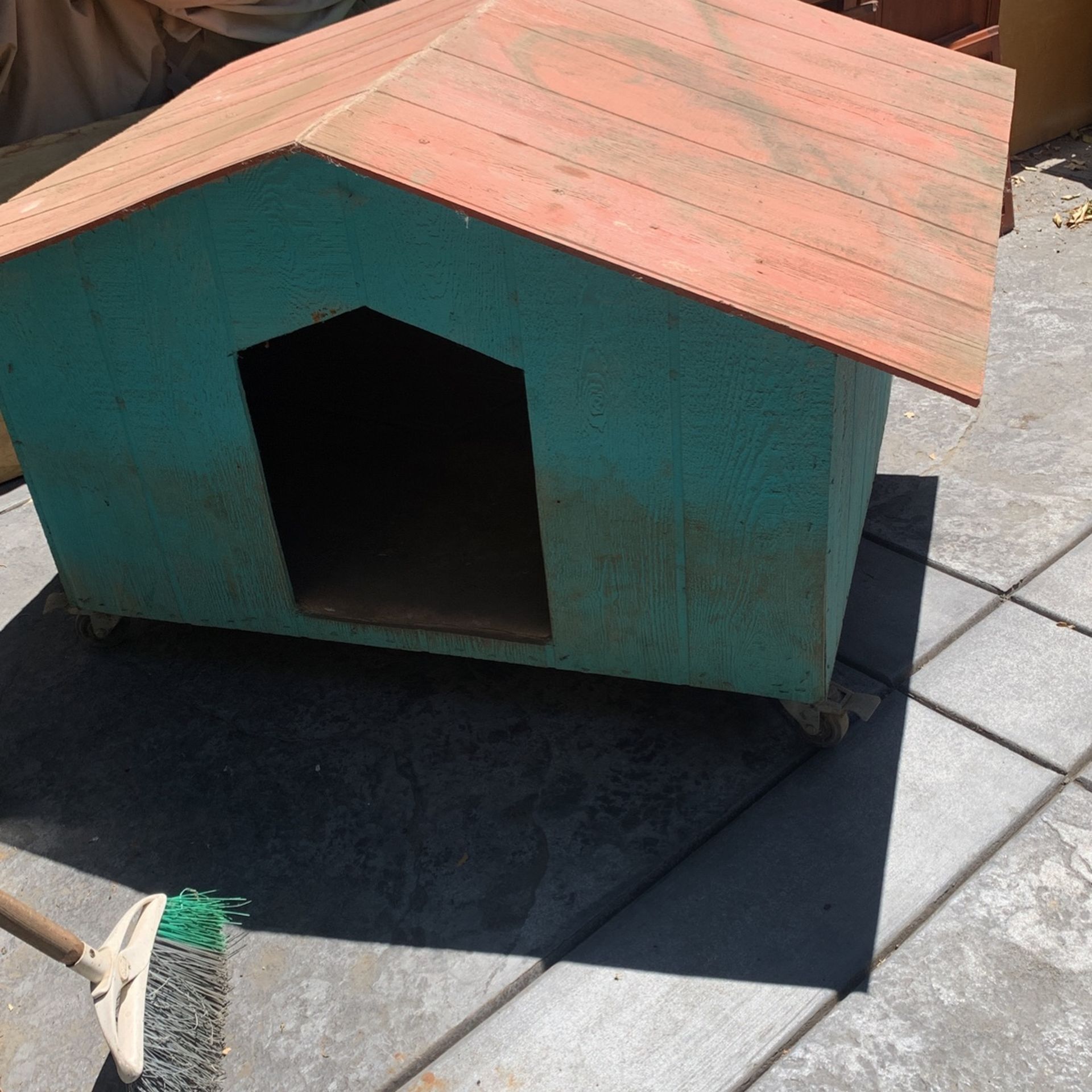 Dog House Large