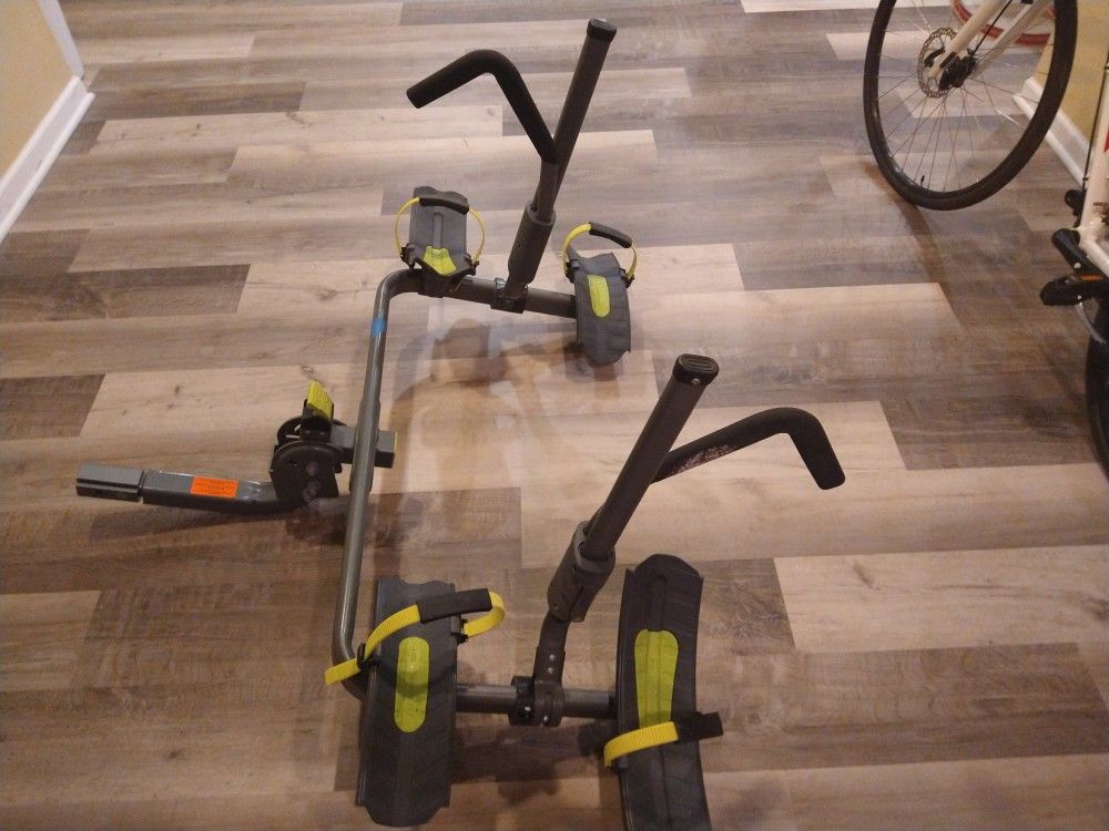 Swagman Sitkka 2
Bike Rack Hitch Mounted $100