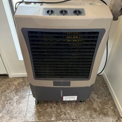 Hessaire Evaporative cooler