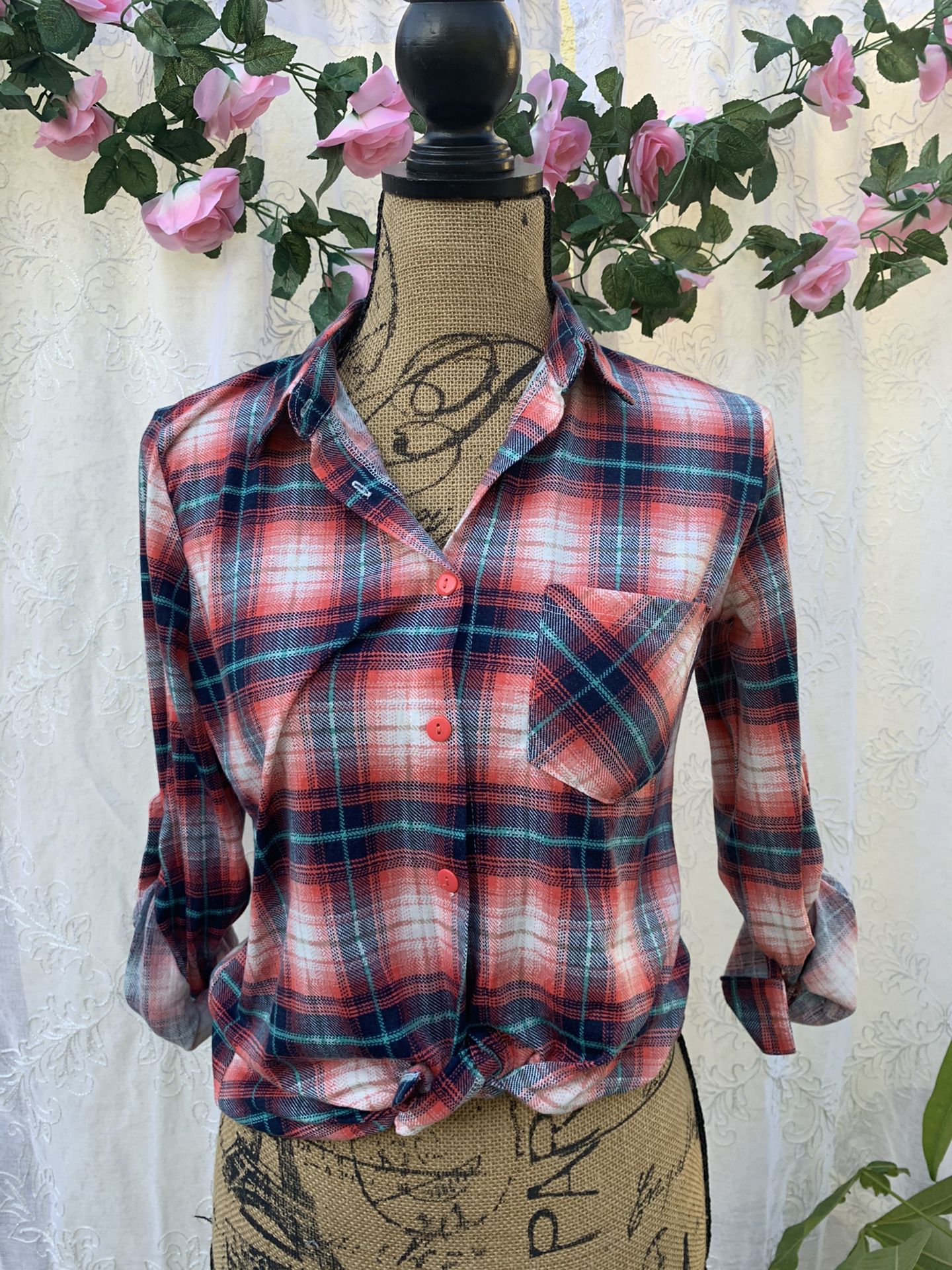Woman flannel size small