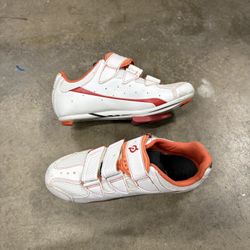 Women’s Peloton Cycling Shoes 