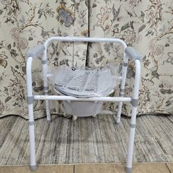 Medline 3-in-1 Steel Bedside Commode