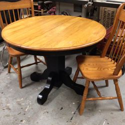 Solid Oak Dining Table. See Description For More Information 