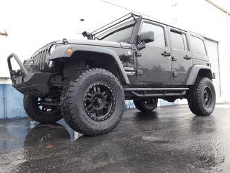 Lifts kits, Leveling kits, Lowering, Brake Upgrades, Caliper Paint, Performance