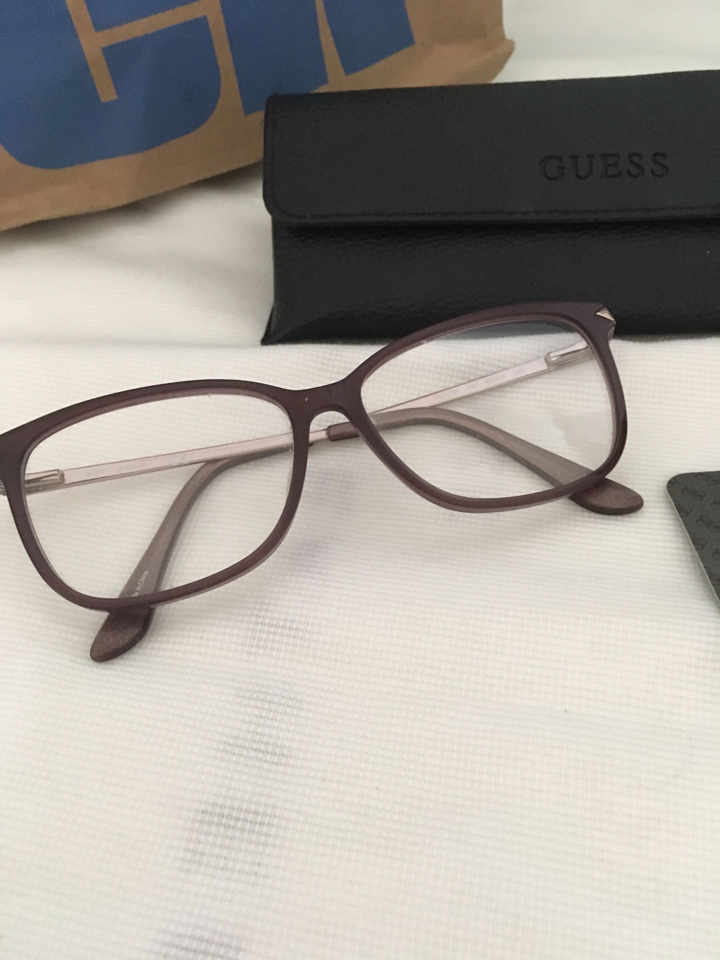Guess Reading Glasses