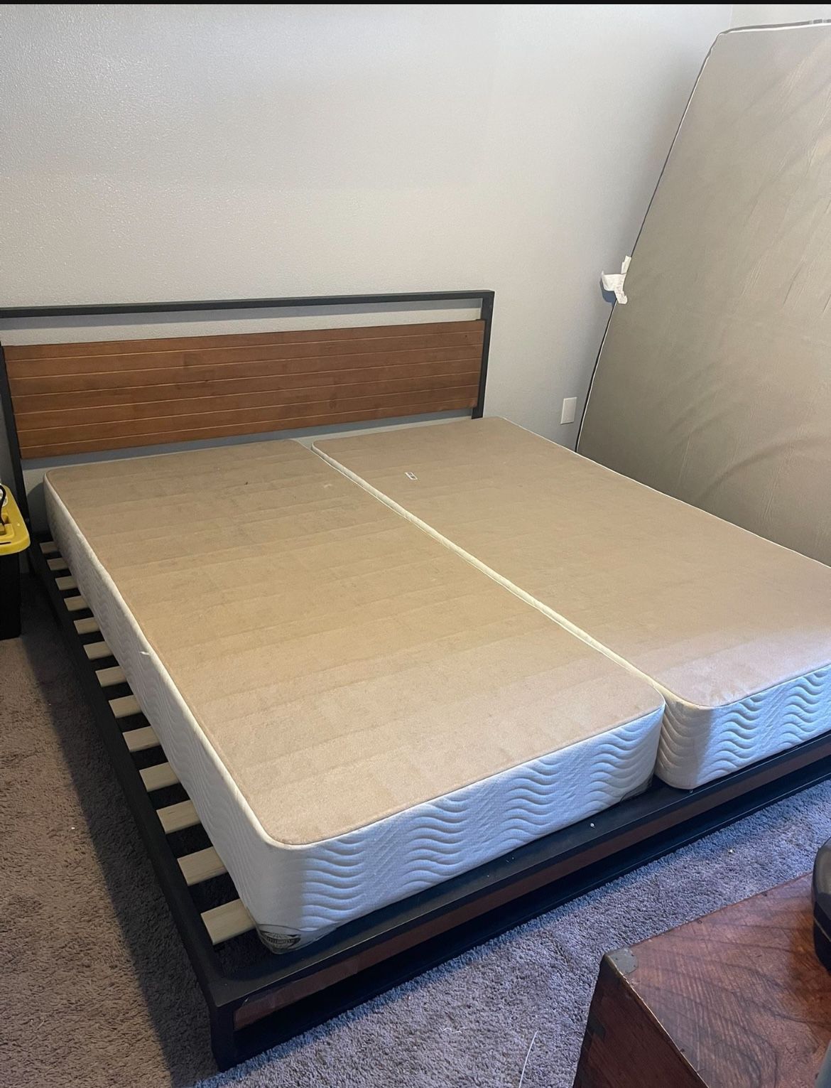 King Bed Frame And Box Springs