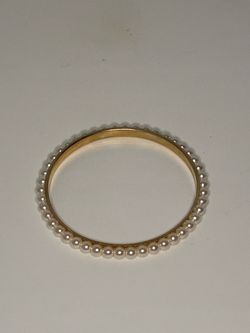 Bracelet W/ Pearls
