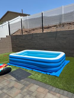 Pool large
