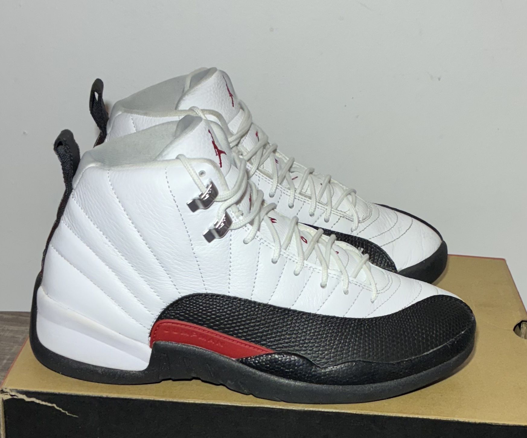 Size 9 - Air Jordan 12 Retro "Taxi Flip" (PreOwned)