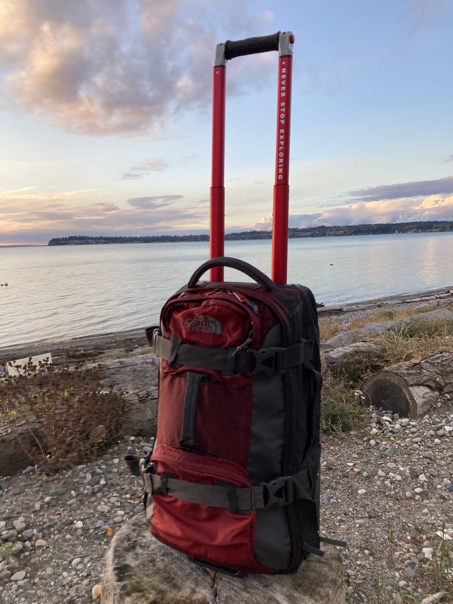 Northface Roller Long Haul