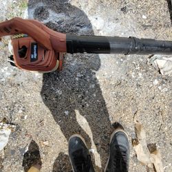 Homelite 26b 2 Cycle Gas Handheld Vacuum Leaf Blower Gardening Tool Construction Tool 