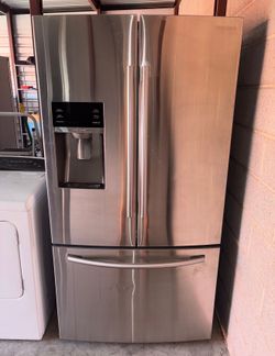 Samsung Stainless Steel Refrigerator And Freezer