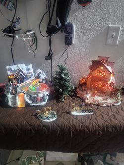 Lighted Christmas Village Set