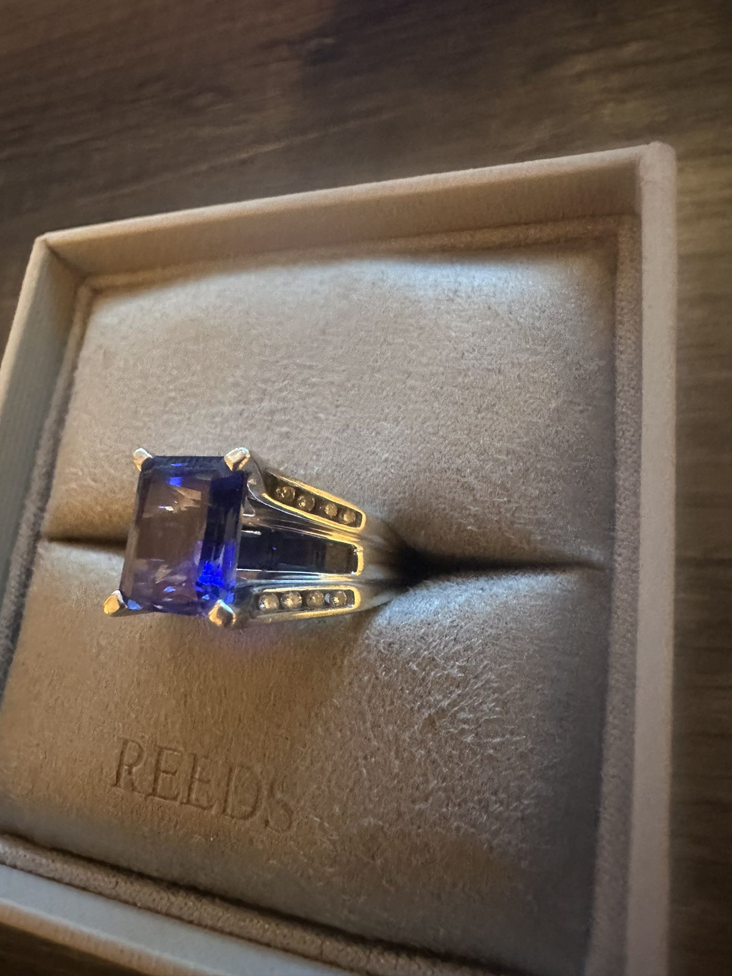 Engagement Ring Sapphire 10k