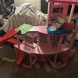 Barbie Doll House 