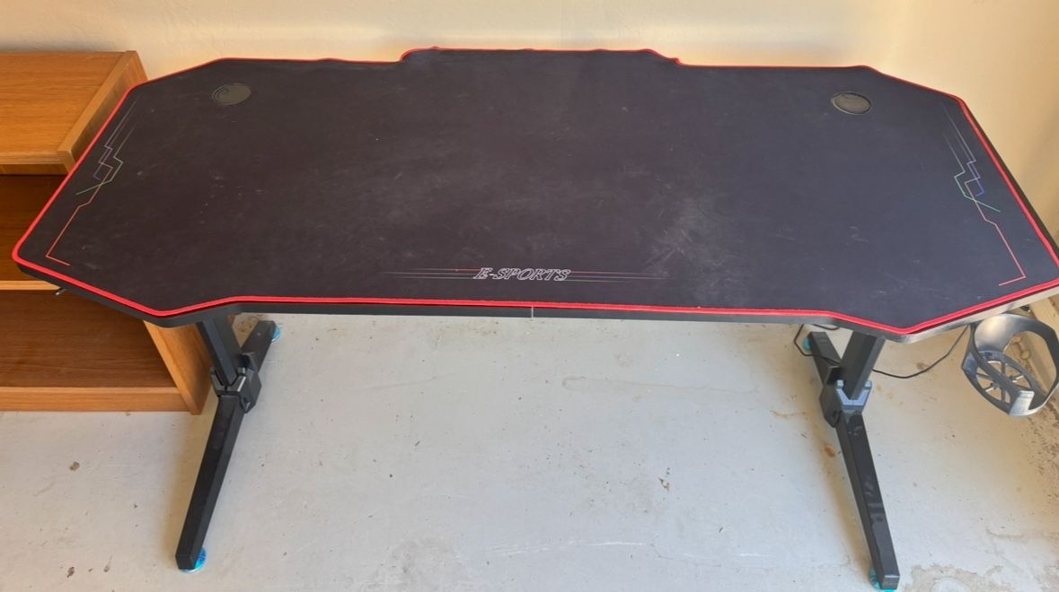 Gaming Desk