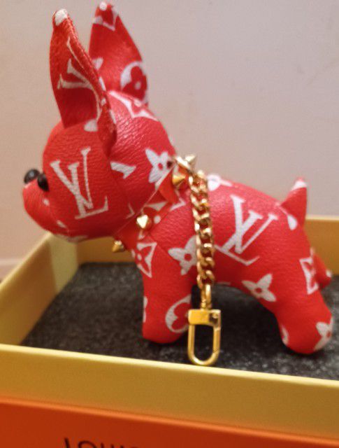 Real Louis Vuitton French Bulldog Keychain for Sale in San Diego, CA -  OfferUp