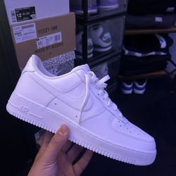 Air Force 1s Size 11.5