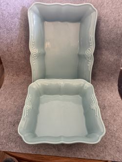 Robin Egg Blue Stoneware Baking Set