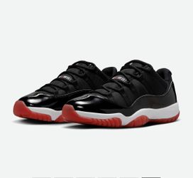 Jordan 11 Low Bred