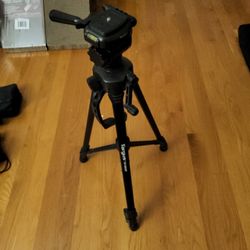 Tarsus TGT-BK58T Tripod.