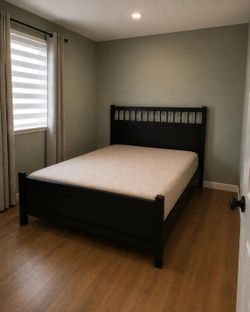Queen bed