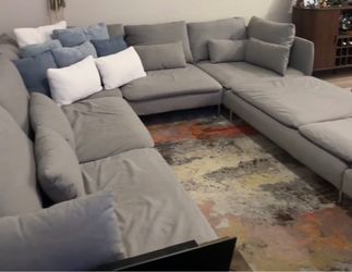 Large Gray U-Shaped Sectional Sofa