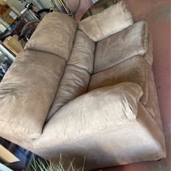 Double Couch 