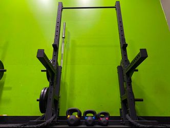NEW-DELUXE SQUAT STAND-IN BOX, BRAND NEW- ONLY RACK- BENCHES AND BARS AT ADDITIONAL COST