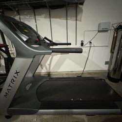 Commercial Treadmill 