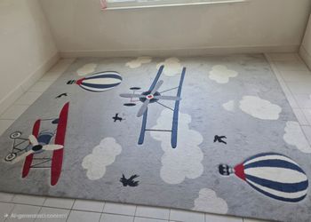 Kids Rug Rectangle 9'×12' stain resistant  VERY CLEAN USED i