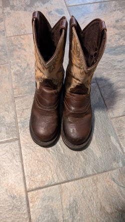 Woman's Steel Toe Boots 