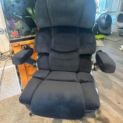 OFFICE CHAIR. Brand new. Big and Tall 700lbs Fabric Heavy Duty Executive Chair with 3D Flip up Armrests Adjustable Lumbar Support Large Rubber Wheels,