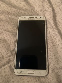 Samsung J7