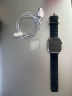Apple Watch Ultra 2 (GPS + Cellular) – Like New