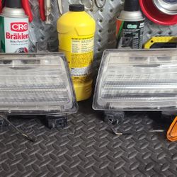 OEM Jeep LED DRL / Turn Signal Lights – Wrangler JL & Gladiator JT