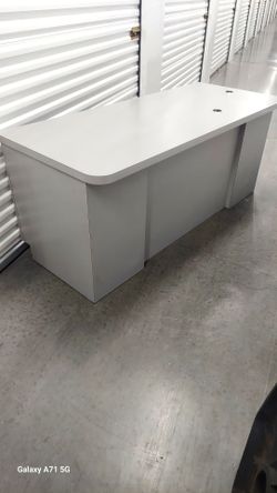 Custom Built Computer Desk. Solid Wood Construction.  ( Check out the pictures )