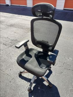 ERGONOMIC MESH TASK CHAIR π₯ ONLY $25! π₯