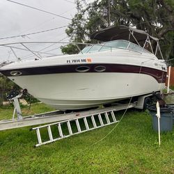 Crownline 262 CR