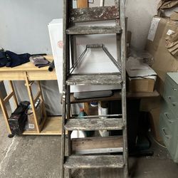  5 Foot Old Wooden Step Ladder