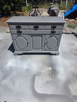 Small Gray Buffett