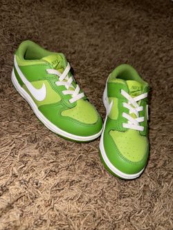 Nike Dunk Low Green White Sneakers