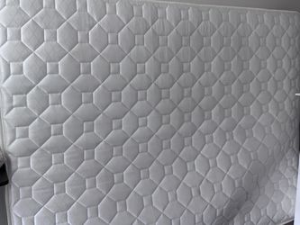 Queen sized mattress