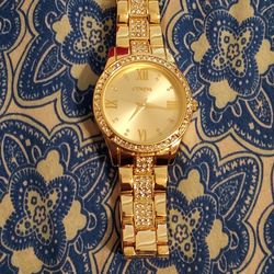 Women's Crystal-Accent Bracelet Watch